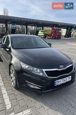 Седан Kia Optima 2012 в Одессе