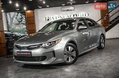 Седан Kia Optima 2017 в 