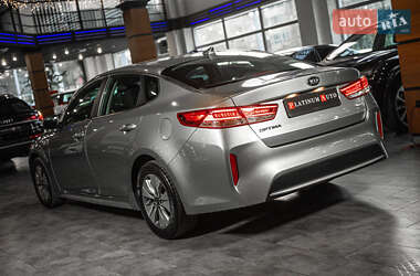 Седан Kia Optima 2017 в 