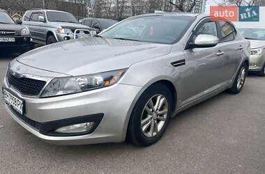 Седан Kia Optima 2012 в Одессе