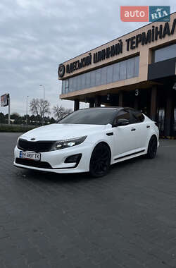Седан Kia Optima 2014 в 