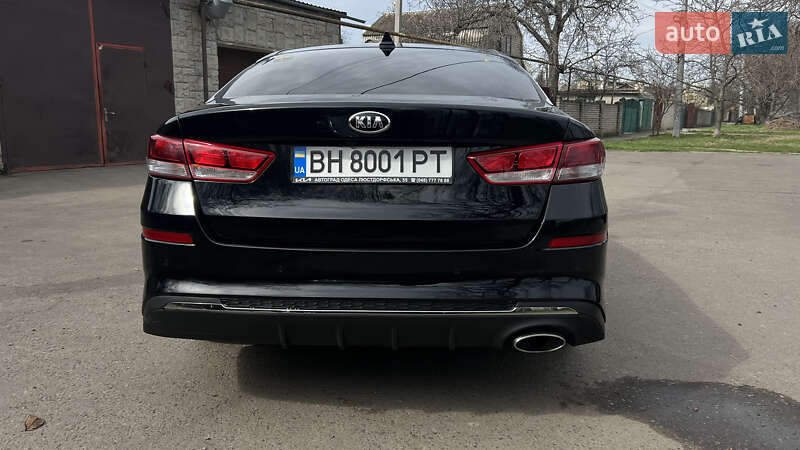 Седан Kia Optima 2019 в Одесі