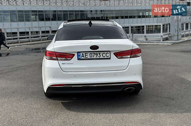 Седан Kia Optima 2016 в Днепре