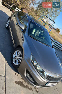 Седан Kia Optima 2012 в 