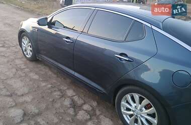 Седан Kia Optima 2015 в 