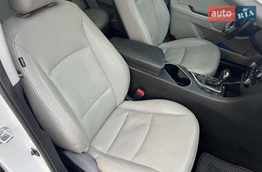 Седан Kia Optima 2014 в 