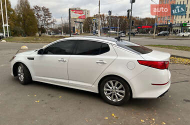 Седан Kia Optima 2014 в 