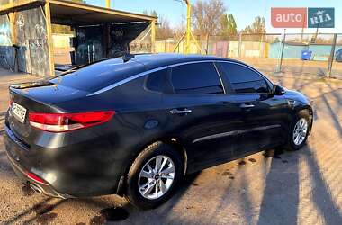 Седан Kia Optima 2016 в 
