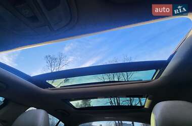 Седан Kia Optima 2012 в 