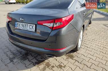 Седан Kia Optima 2013 в 
