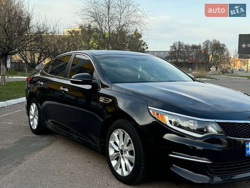 Седан Kia Optima 2016 в Черкасах