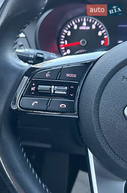 Седан Kia Optima 2018 в 