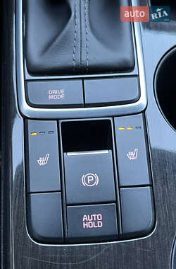 Седан Kia Optima 2018 в 