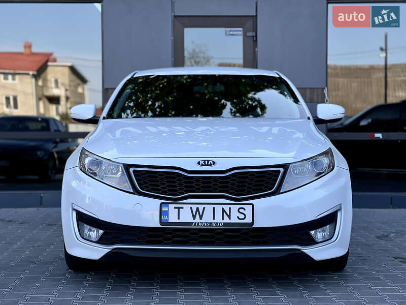Седан Kia Optima 2013 в Одессе