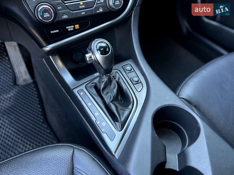 Седан Kia Optima 2013 в Одессе