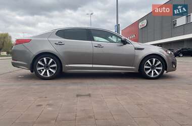 Седан Kia Optima 2011 в 