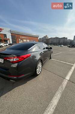 Седан Kia Optima 2011 в 
