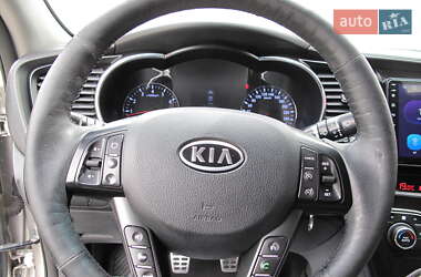 Седан Kia Optima 2012 в 