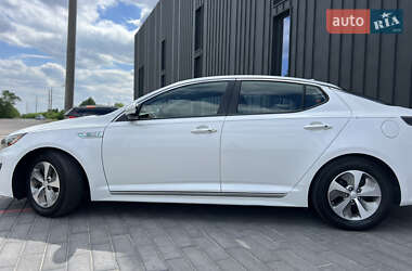 Седан Kia Optima 2014 в 
