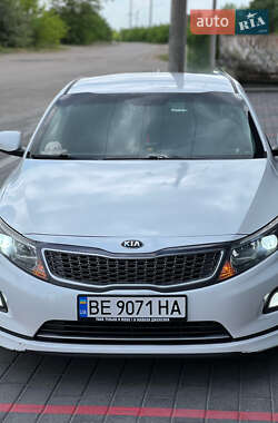 Седан Kia Optima 2014 в 