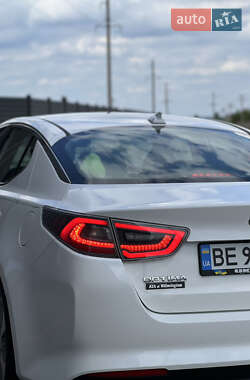 Седан Kia Optima 2014 в 