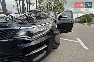 Седан Kia Optima 2016 в 