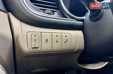 Седан Kia Optima 2013 в 