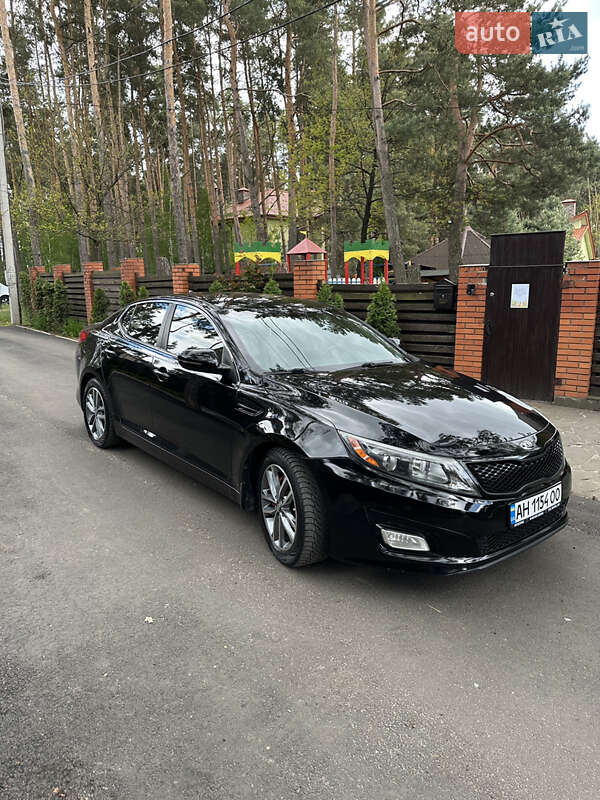 Седан Kia Optima 2013 в Софіївській Борщагівці