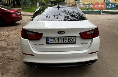 Седан Kia Optima 2014 в 