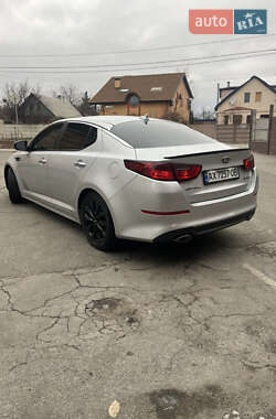 Седан Kia Optima 2014 в 