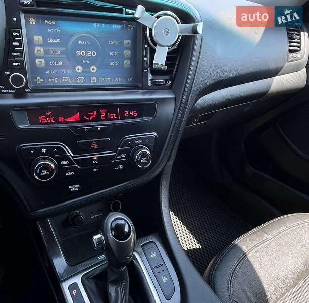 Седан Kia Optima 2013 в Одесі