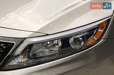 Седан Kia Optima 2014 в 