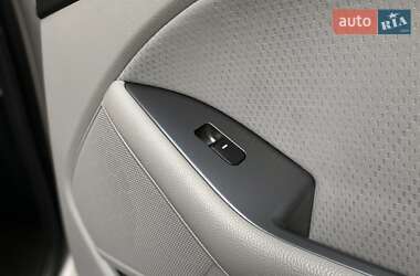Седан Kia Optima 2014 в 