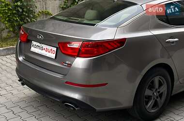 Седан Kia Optima 2014 в 