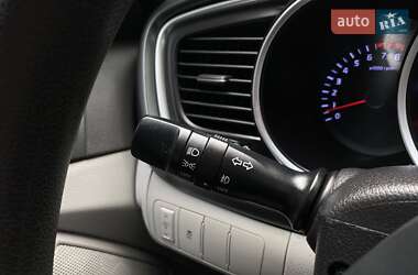 Седан Kia Optima 2014 в 