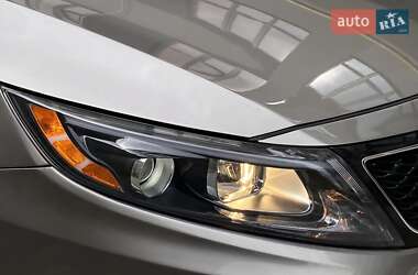 Седан Kia Optima 2014 в 