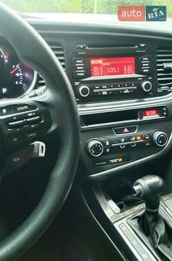 Седан Kia Optima 2015 в Сумах