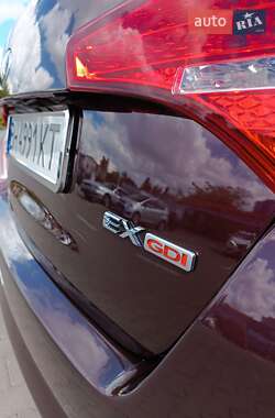 Седан Kia Optima 2012 в 