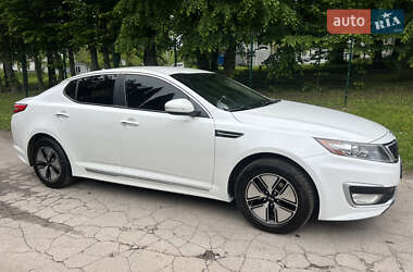 Седан Kia Optima 2011 в 