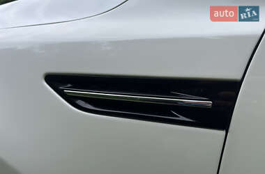 Седан Kia Optima 2011 в 