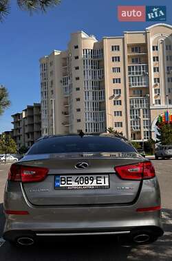 Седан Kia Optima 2013 в Николаеве