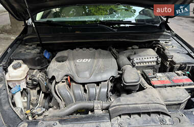 Седан Kia Optima 2014 в 