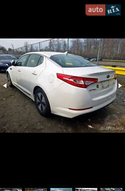 Седан Kia Optima 2011 в 