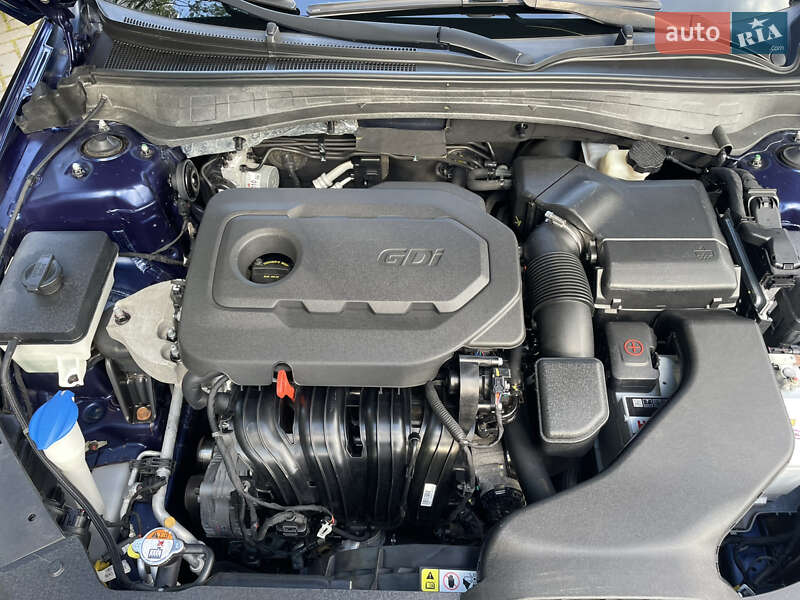 Седан Kia Optima 2016 в Одесі