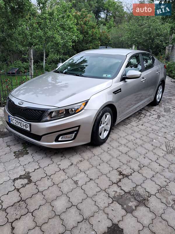 Седан Kia Optima 2014 в Луцке