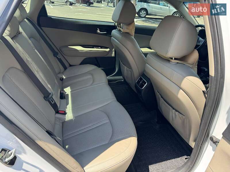 Седан Kia Optima 2016 в Одессе фото 13 Седан Kia Optima 2016 в Одессе