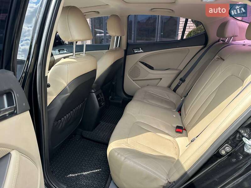 Седан Kia Optima 2012 в Вінниці