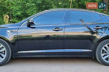 Седан Kia Optima 2014 в 