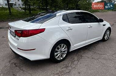 Седан Kia Optima 2014 в 