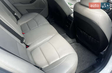Седан Kia Optima 2014 в 